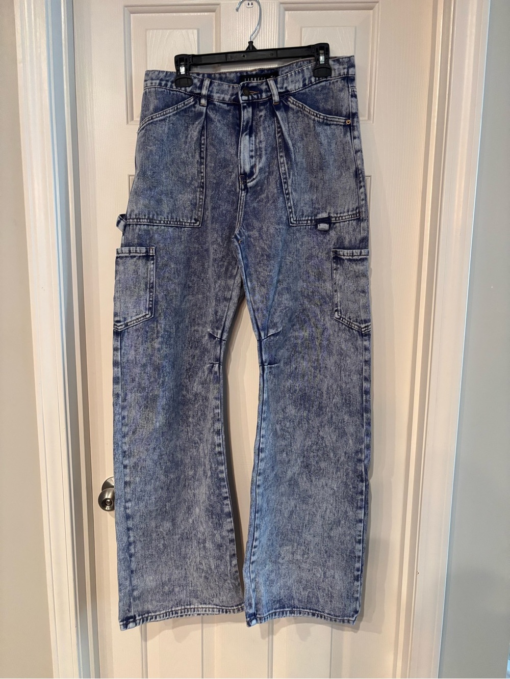 High-Waist Acid Wash Carpenter Jeans - Light Blue